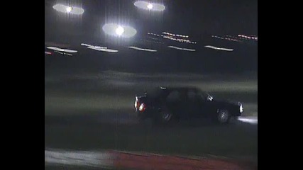 Alfa Romeo 75ts Drifting