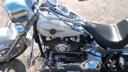 Един Harley Davidson 