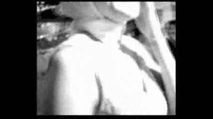 Belinda Carlisle - Leave A Light On