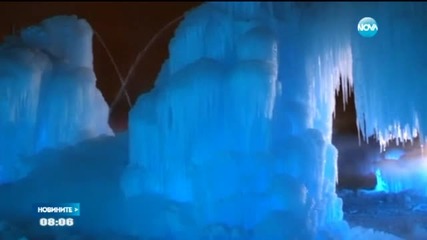 Огромен леден замък отвори врати в град Едмънтън в Канада