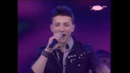 Stefan Petrusic - Sve jos mirise na nju ( Zvezde Granda 2011 - finale )