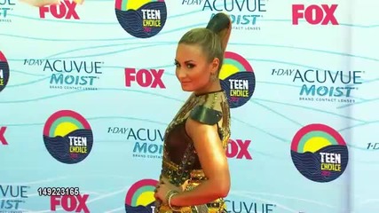 Деми Ловато на розовия килим на Teen Choice Awards