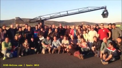 Звездата Жан - Клод Ван Дам се снима с екипа за реклама в Мадрид, Испания