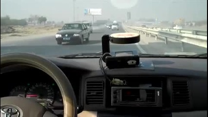 Лудаци карат в насрещното на магистрала