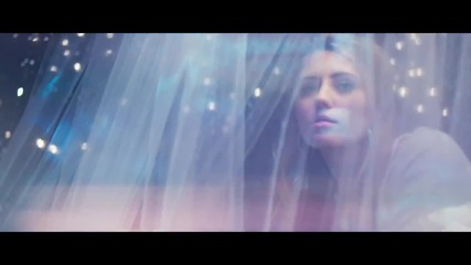 2015/ Lia Marie Johnson - Moment Like You (official music video) + Превод