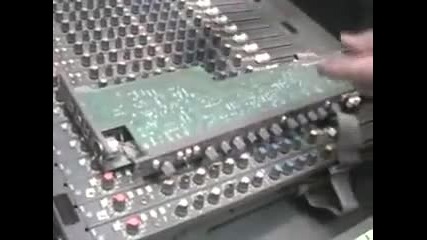 Soundcraft Delta 32 Mixer Console Repair Service Noise Gain