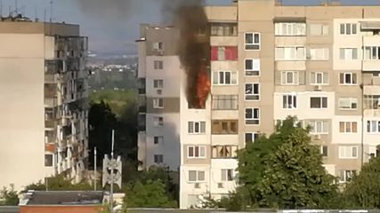 Пожар в ж.к. "Младост 4" в София