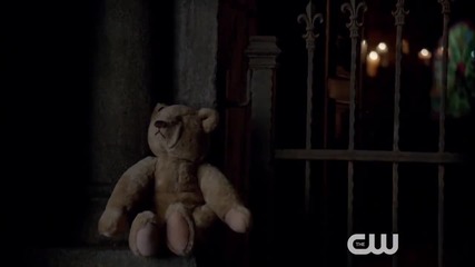 The Vampire Diaries - Inside: Fade Into You