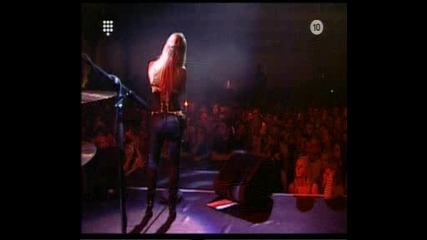 Lucie Silvas - Right Here