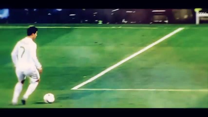 Cristiano Ronaldo - Moves Like Jagger - 2012