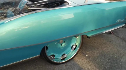 Outrageous Electra 225 on 26 Forgiatos-hd
