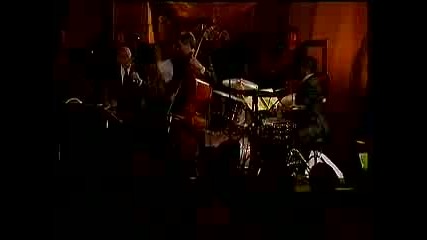 Tony Bennett - It Dont Mean A Thing (If It Aint Got That Swing)