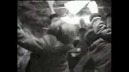 The Troggs - Love Is All Around