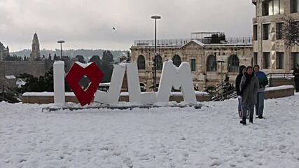 Israel: Rare snowfall covers Jerusalem's holy sites in white