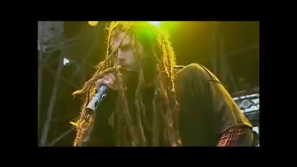 Six Feet Under - Bringer Des Blutes (live)