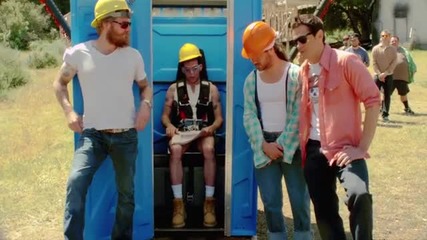 Oт тези по луди няма !!! Jackass 3d Trailer