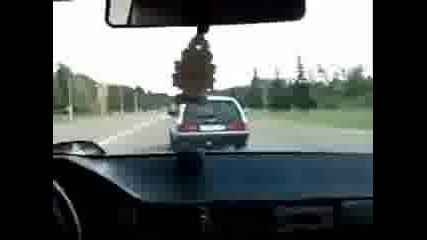 Гонка между тинейджъри завършва фатално