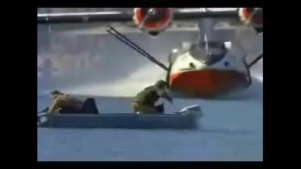 Рибари улавят самолет