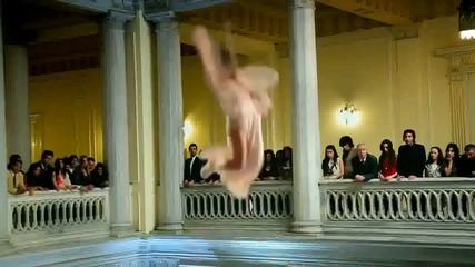 Супер яка реклама с Бихтер от Забраненият плод