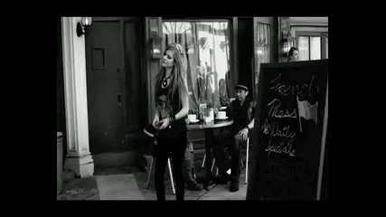 Avril Lavigne - Smile (with lyrics)