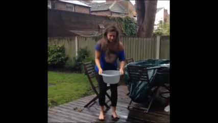 Hollyoaks Star Sophie Austin Takes On The Ice Bucket Challenge.