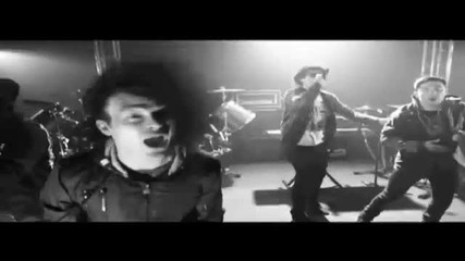 Hollywood Undead - My Town- Официално видео
