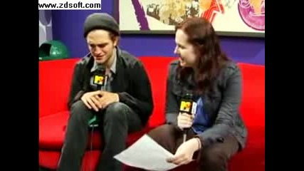 Robert Pattinson Interview - I run more like string cheese