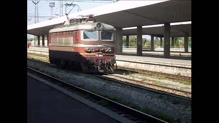 44087 