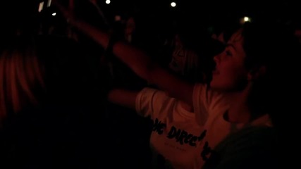 One Direction - What Makes You Beautiful (live)