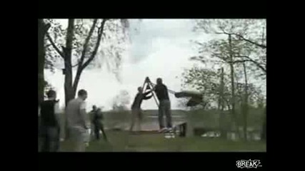 Така става като нямаш грам акъл