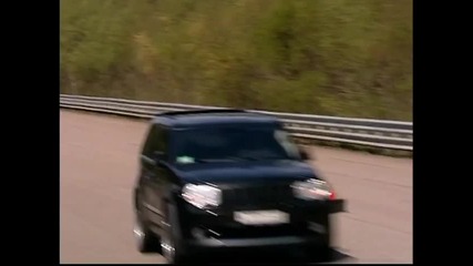 Jeep Cherokee Srt - 8 vs Porsche Cayenne Turbo
