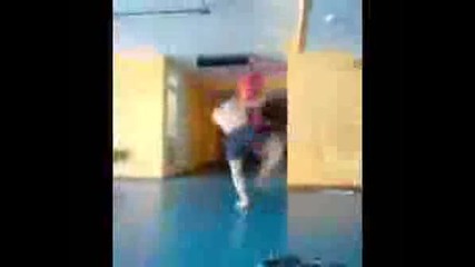 Bruss Lii 3.wmv