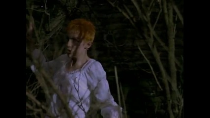 Eurythmics - Here Comes The Rain Again (remastered) [ високо качество ]