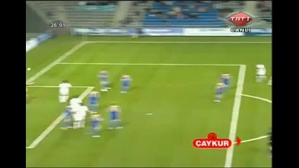 Гол на Hamit Altintop - Kazakhstan - Turkey 0:1 