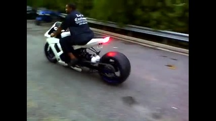 Zx10 With 360 burnout