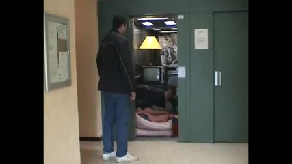 Morning Elevator Remi Gaillard 