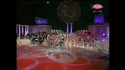 Tanja Savic - Imitira Zlatu Petrovic (Grand Parada 2005)