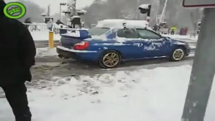 Subaru Wrx тегли Тир