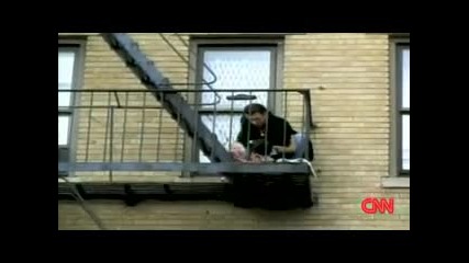 Мъж спасява дете от пожар