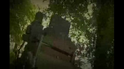 moonbootica - jump around