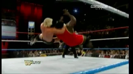 Dolph Ziggler vs Mark Henry - Raw old school - 15/11/10 