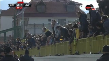 Кешеру откри резултата за Лудогорец срещу Ботев