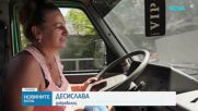 Военни и доброволци продължават помощта на пострадалото от бедствието село Струмяни