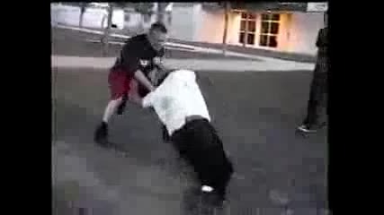 Skater Vs Gangster