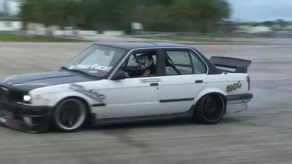 Това Голф може ли го?красота !!drifting E30 at Tertech Competition 