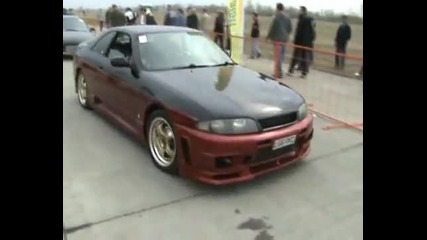 Honda Civic 2.0 Turbo Vs. Nissan Skyline Gts 