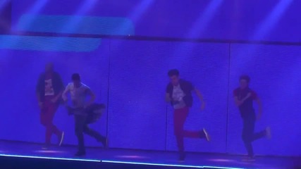 Violetta Live: 19. Ven Con Nosotros Париж