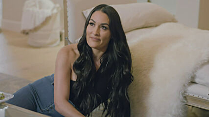 Nikki hosts a watch party of Artem’s “Dancing with the Stars” return: Total Bellas, Jan. 21, 2021