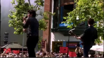 Jonas Brother - L.a Baby at the Grove [full Performance] from Cambio Connect
