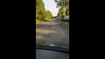Дупки по пътя между два от най-скъпите квартали в София
